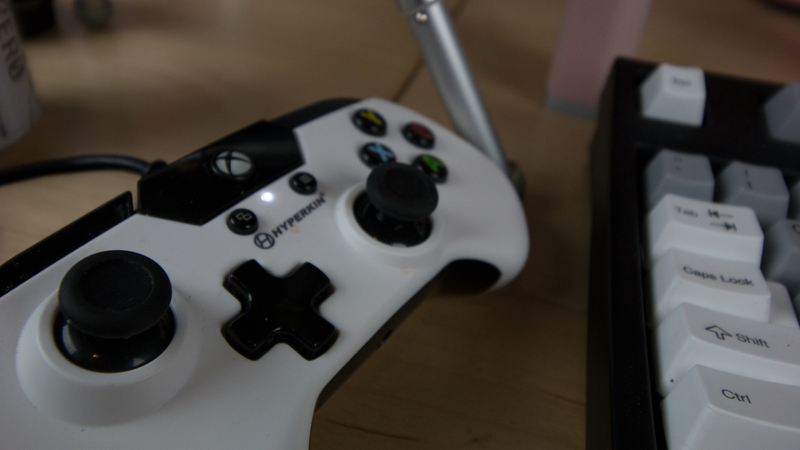 Illustration for article titled Hyperkin X91 Retro Controller Review: Past Imperfect